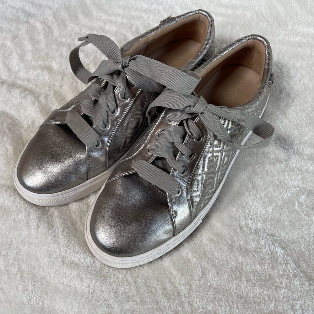 Tory Burch Sneakers